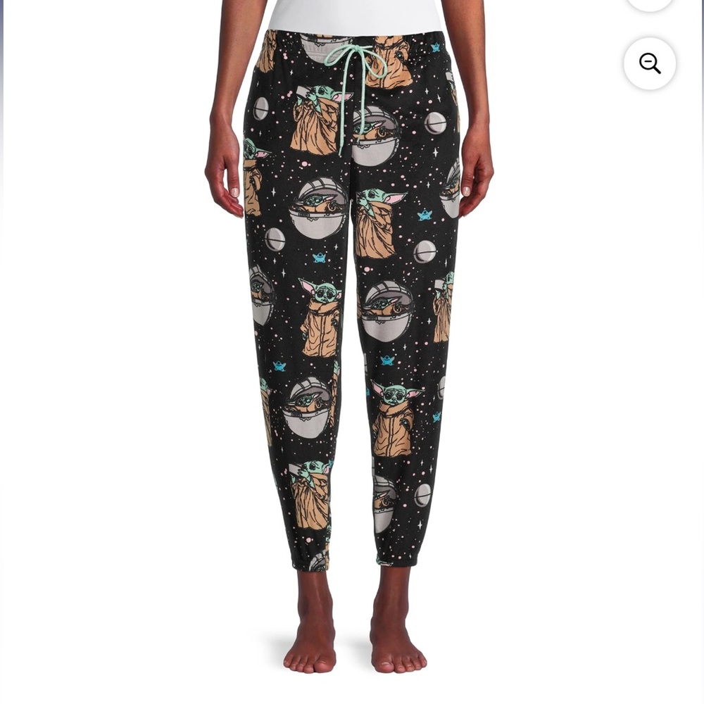 STARWARS || NWOT Grogu Jogger Pants (M)